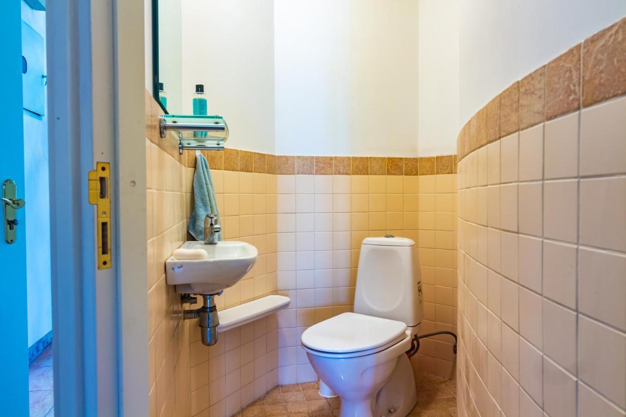 Classic Style Apartment In The Center Of Riga Exteriör bild